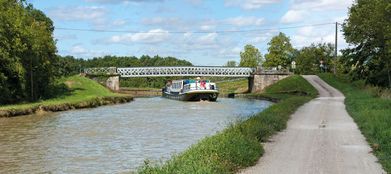 Vue d’ensemble du pont de Grignon.