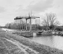 Pont-levis de Thoury à Dirol en 1992.