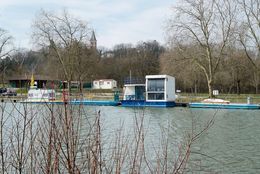 Le port de Cuisery, depuis la rive gauche.