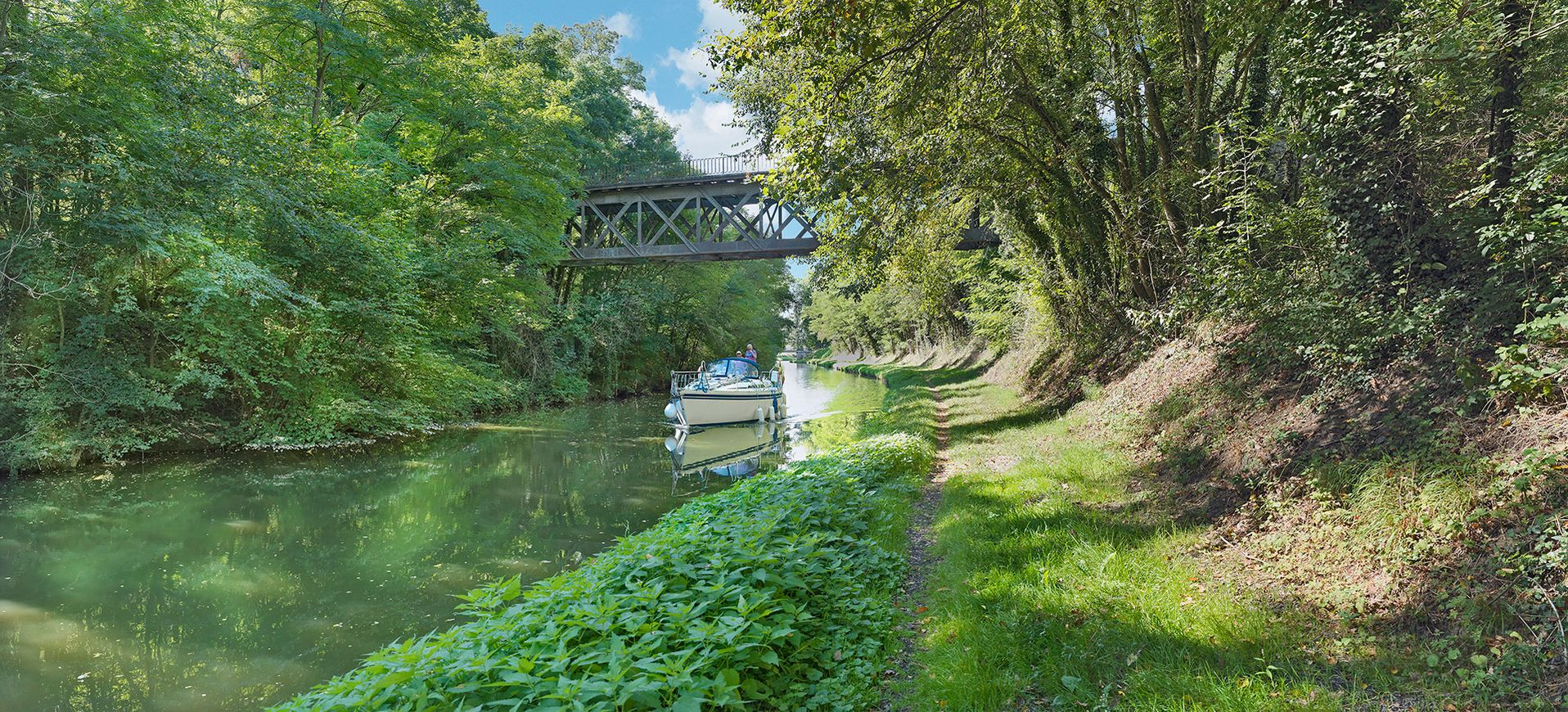 Pont ferroviaire Jeanne-Rose sur le bief de partage à Montchanin.