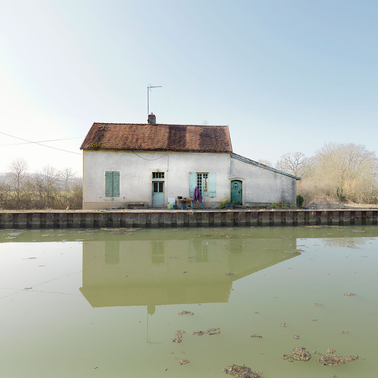 Maison de garde sur le bief 13 du versant Yonne à Beurizot.