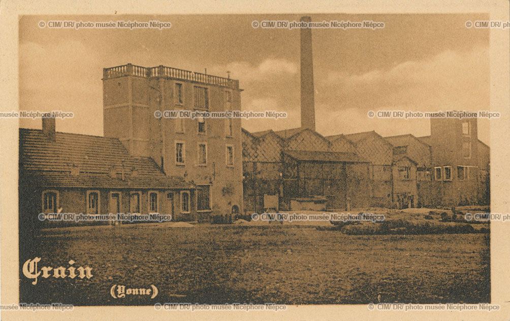 Crain (Yonne) – L’usine. Vers 1930. Phototypie. Coll. Combier - musée Nicéphore Niépce – Chalon sur Saône - inv. n°&nbsp;1975.19.89129.14